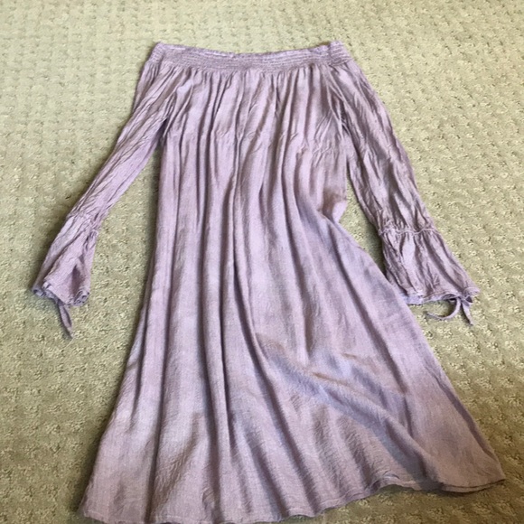 Off the shoulder dress - Picture 1 of 3
